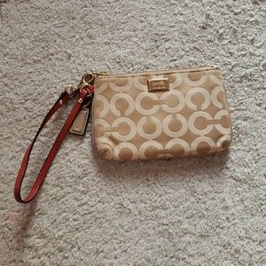 Coach wristlet with dust bag